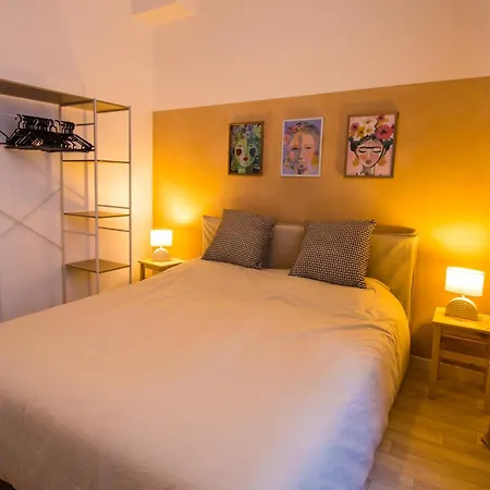 Holidays 1 * هيسدين